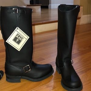 Brand new Frye 15R Engineer boot